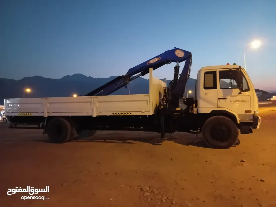 Hiab for rent available in muscat