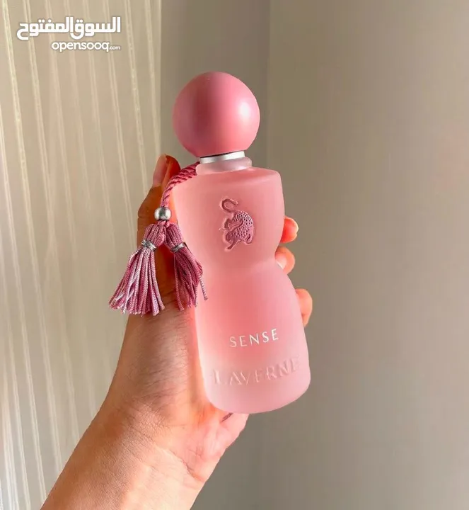 عطر جورجينا الجديد – سحر الأنوثة بلمسة عصرية   أطلقت جورجينا عطرها الجديد... تجربة فريدة تنقلك إلى