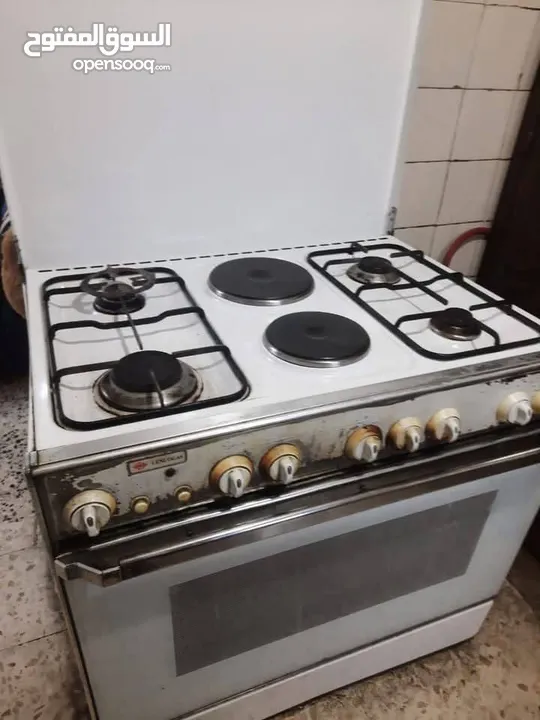 للبيع غاز ايطالي 6 عيون شغال 100% بسعر 40 دينار