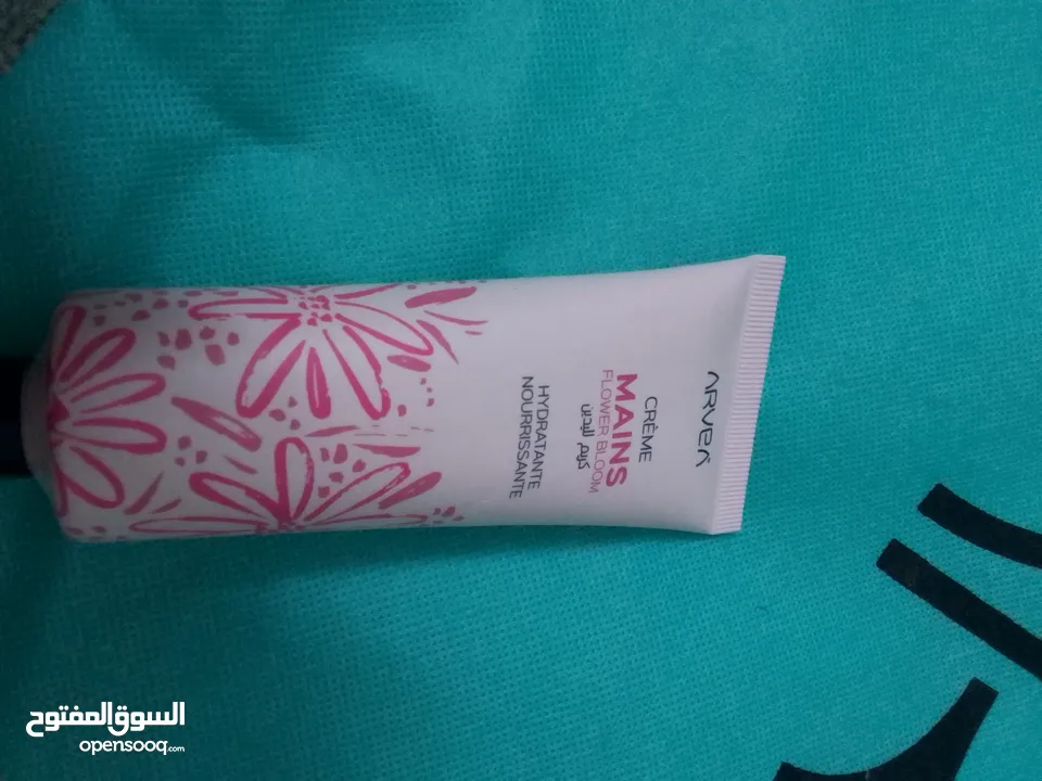 كريمات العنايه بالبشره والجسم وشعر ب اسعار حلوه مناسبه توصيل فوري 2د لجميع المحافظات