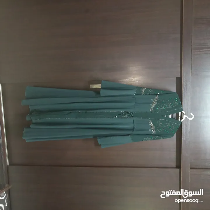 عباي دبل كلوش نمره 2للبيع ملبوسه مرا وحده