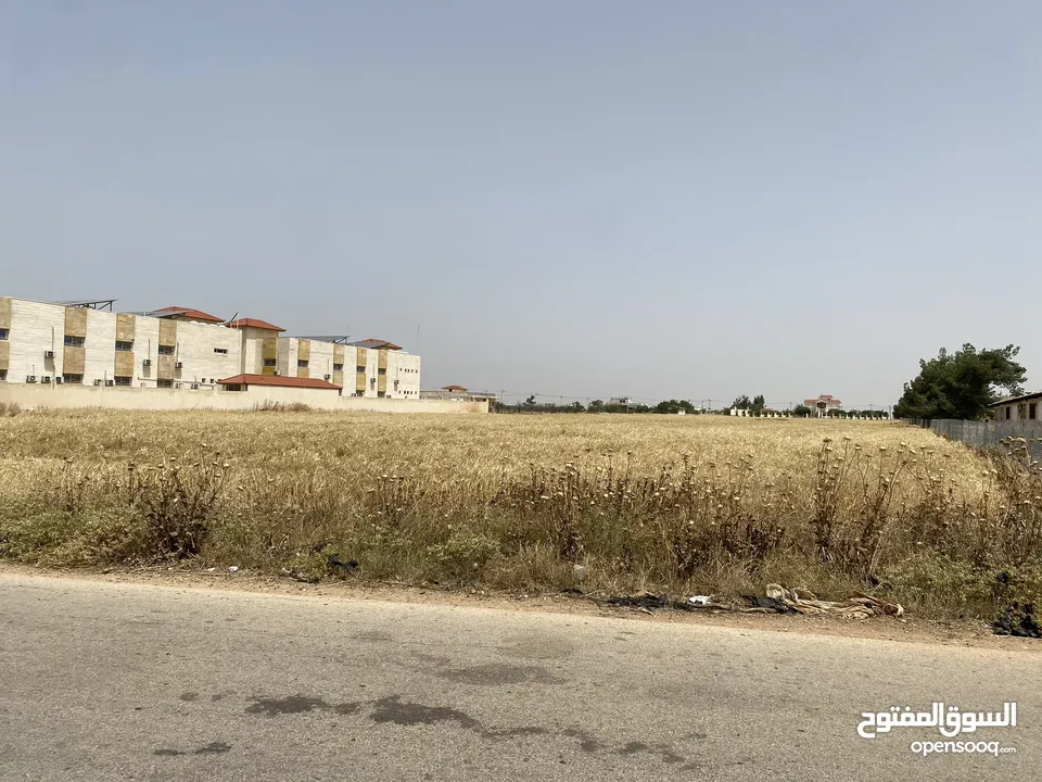 ارض للبيع في محافظة اربد في مدينة الرمثا من المالك مباشرة قرب منتجع النشامى