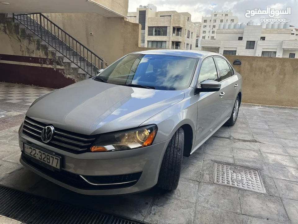 Volkswagen Passat 2015 Standard