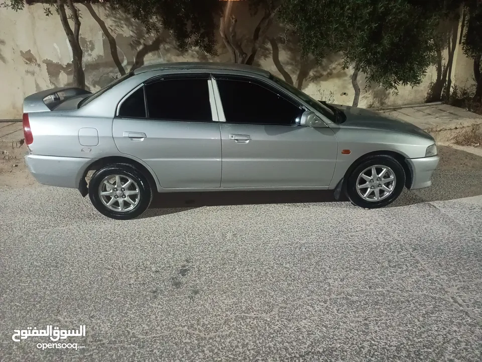 متسوبيشي لانسر 2000 للبيع