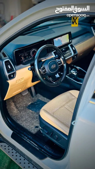 Kia Sorento فئة رجال الأعمال  عرض حرق حرق حبة مميزة بخواتها  فحص نخب نخب  تناول فوري