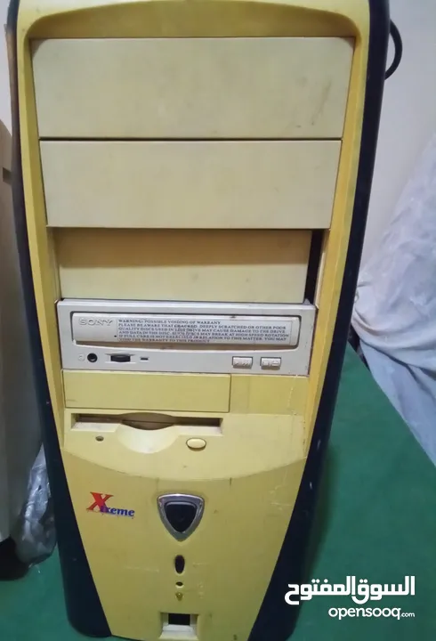 كمبيوتر  قديم