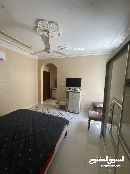 Villa for rent / فيلا للايجار الموالح