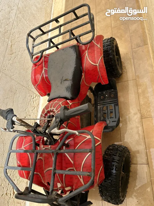 Spider man buggy the charger will come with it
