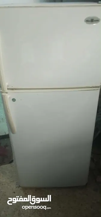 Gas refrigerator