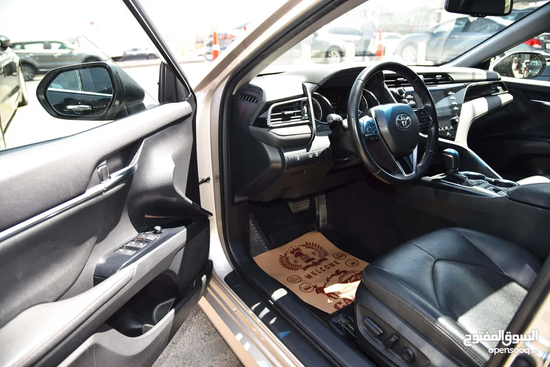 تويوتا كامري ليميتد هايبرد Toyota Camry Limited Hybrid 2019