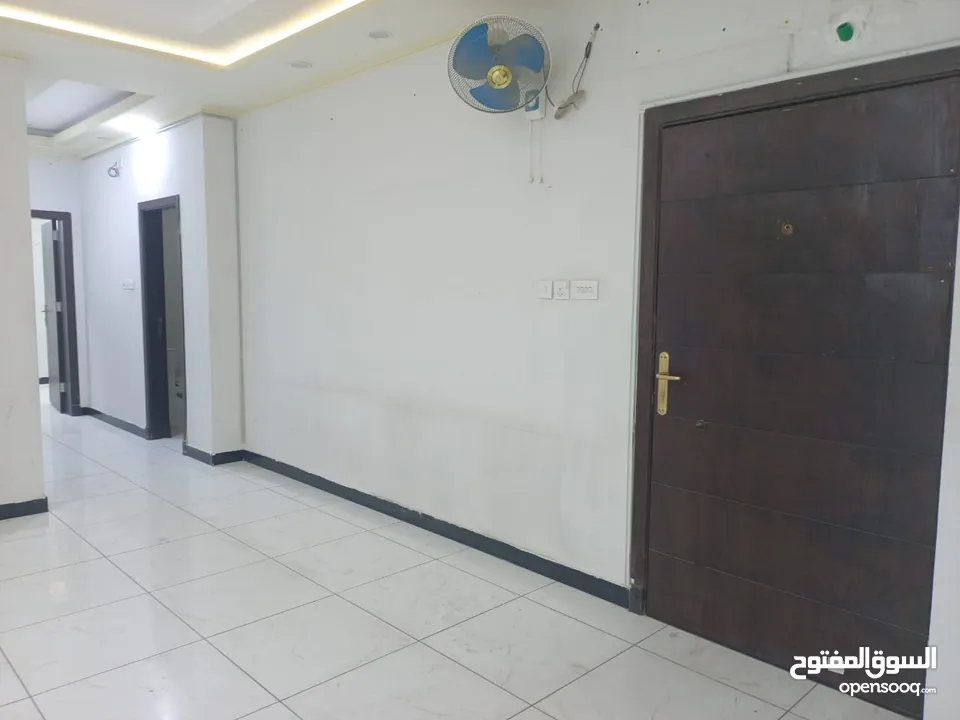 شقة مكتبية حديثة للإيجار في الجزائر