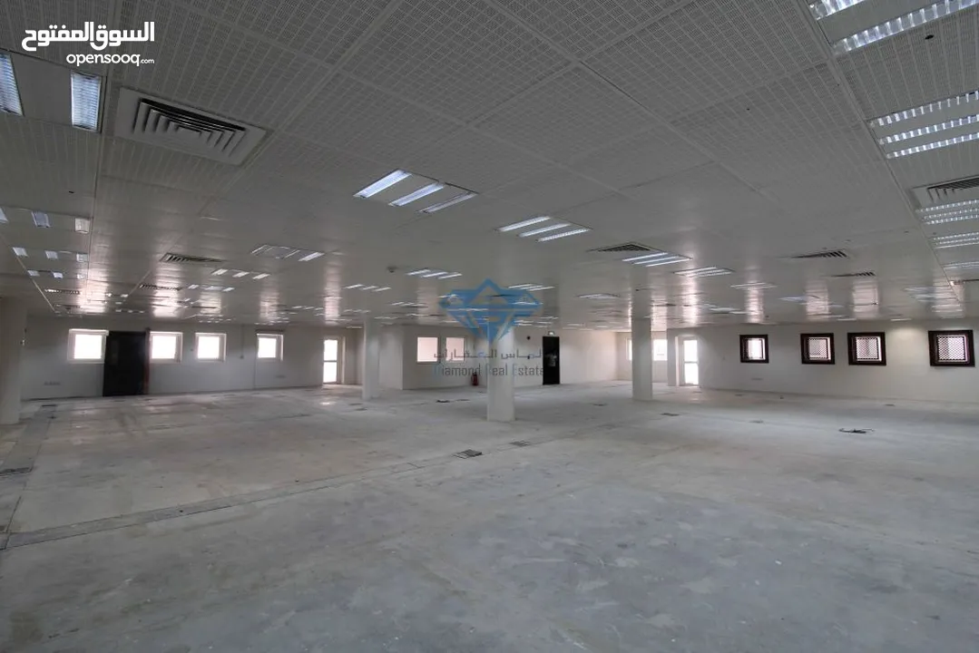 #REF1118    493sqm Commercial Space Available for Rent in Madinat Qaboos