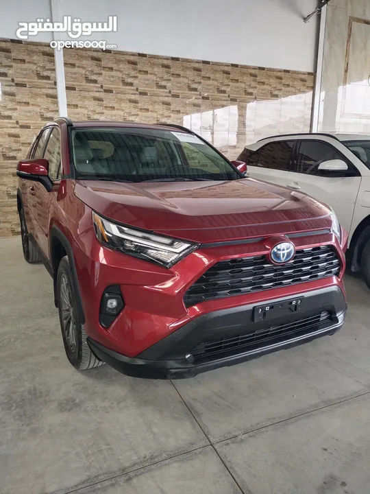 TOYOTA Rav4 2022 XLE Premium -hybrid  تويوتا راف فور(( 2022 )) ليثيوووم هايبرد دفع رباعي صنف XLE PRE