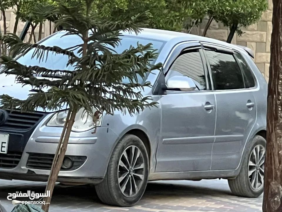 بولو 2009 للبيع