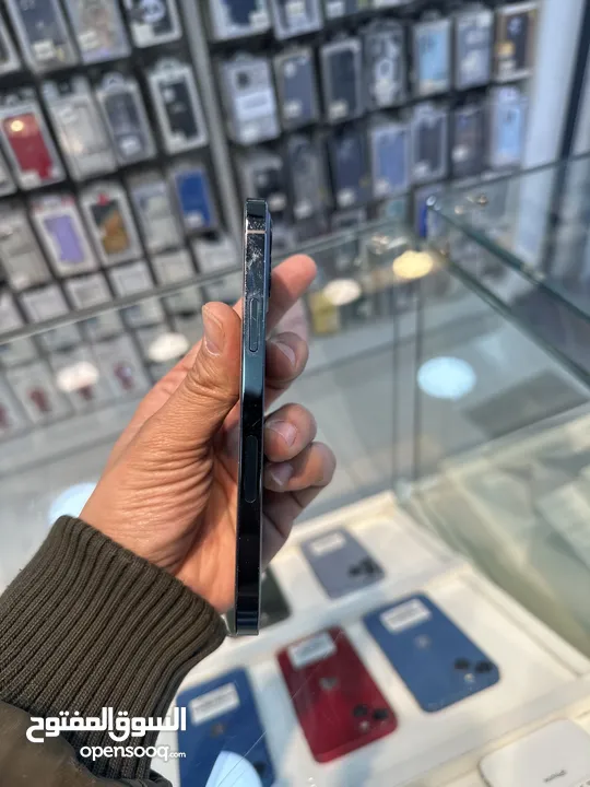 Iphone 12 pro 128g battery 78-92% السعر بفرق حسب نسبة البطارية