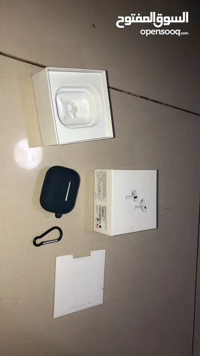 ‏AirPod خطير جدا وجديد