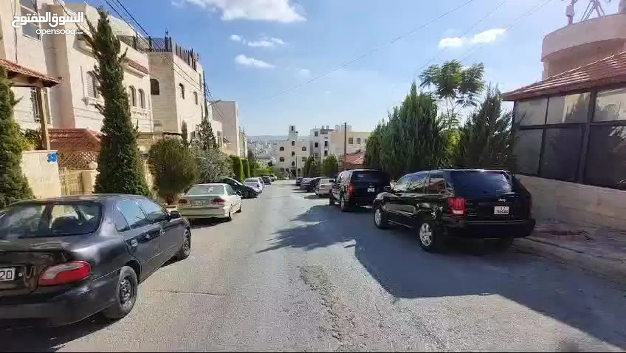أرض سكنية مميزة للبيع في طبربور على شارعين – 250م2 قابلة للتفاوض