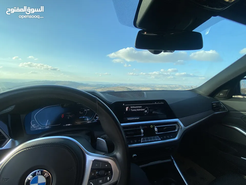 BMW 330e 2020 M Package