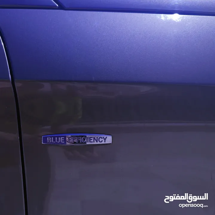 مرسيدس كوبيه E250 موديل 2012 بحال الوكالة و على الفحص الكامل وارد الوكالة ، اعلى صنف في فئة الكوبيه.