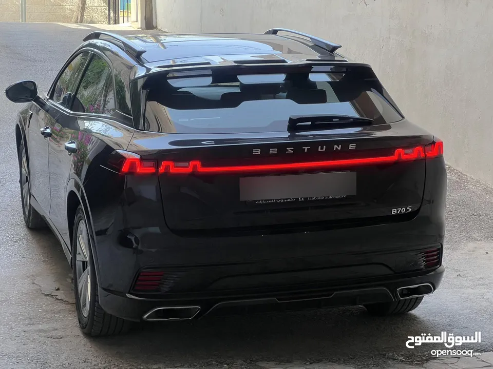 للبيع Bestune B70S موديل 2023  ماشية 22 ألف كم  فل مواصفات بداعي السفر