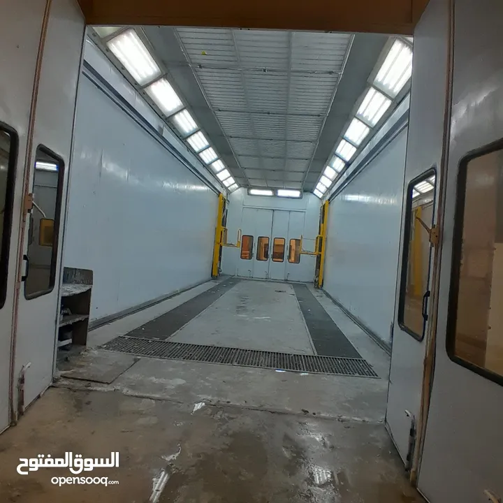 افران دهان سيارات وحافلات