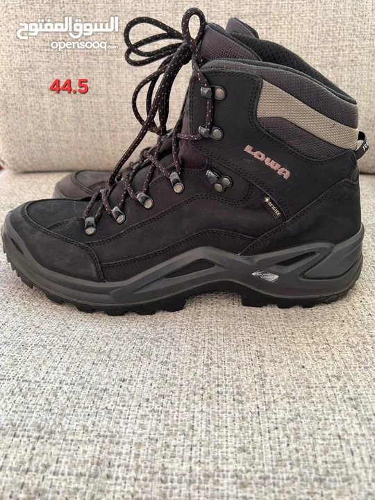 أحذية عالمية متخصصة للهايك والتسلق والرحلات الجبلية  best hiking shoes