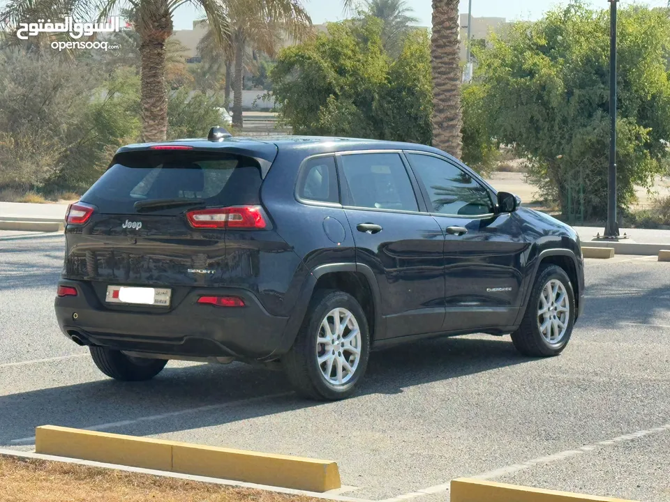 Jeep Cherokee Sport 2016 (Blue)