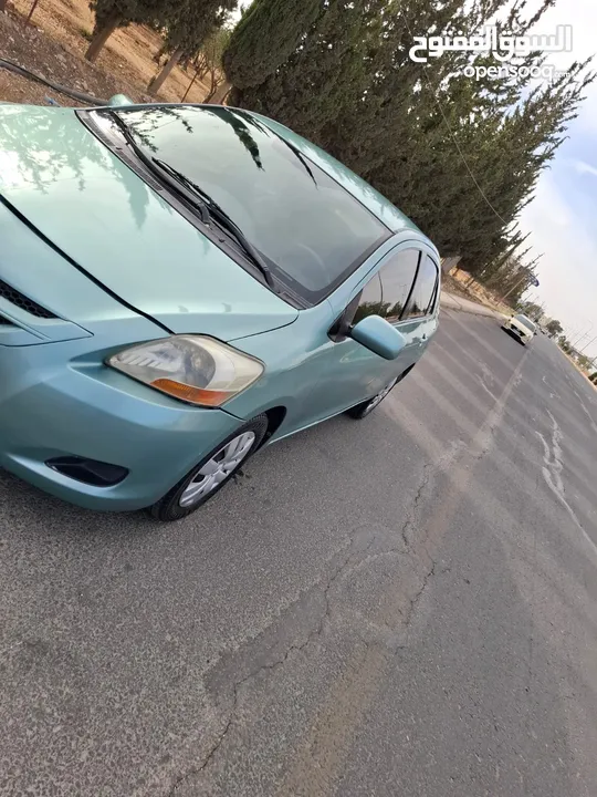 تم تخفيض السعر للبيع تويوتا يارس 2009 Toyota yaris 2009 غير قابل للتفاوض