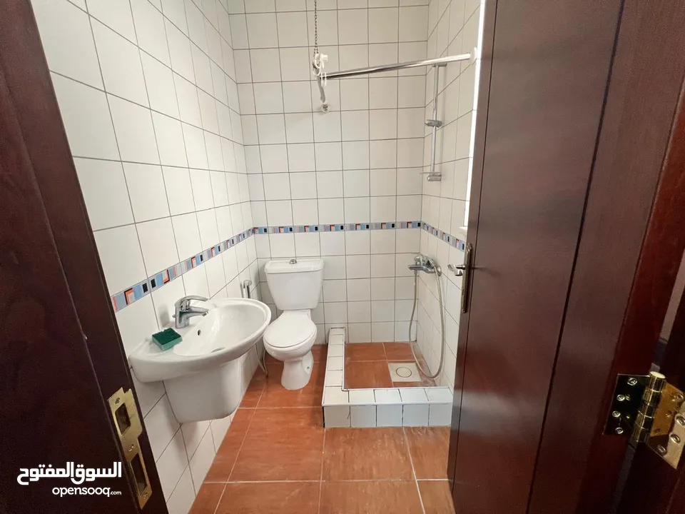 شقة غير مفروشة للإيجار في دير غبار ( Property 40652 )-174847740