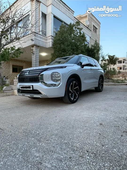 MITSUBISHI OUTLANDER  MONTERO SPORT