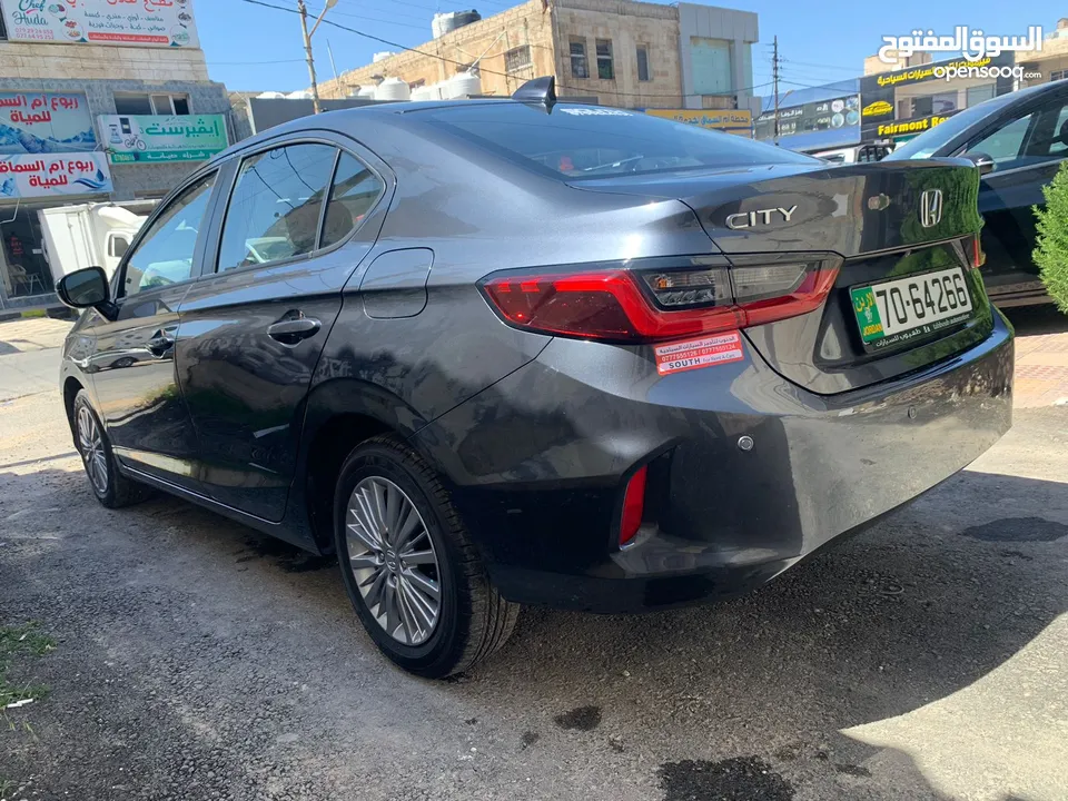 استأجره الان هوندا سيتي موديلات 2023 فل اتوماتيك كامل الاضافات وكالة للايجار الان بأسعرا تنافسية!!!!