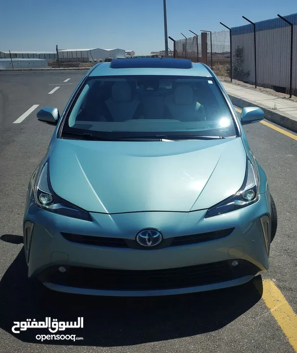 تويوتا بريوس 2022 ليمتد أعلى صنف فحص كامل TOYOTA PRIUS LIMITED FULLY LOODED