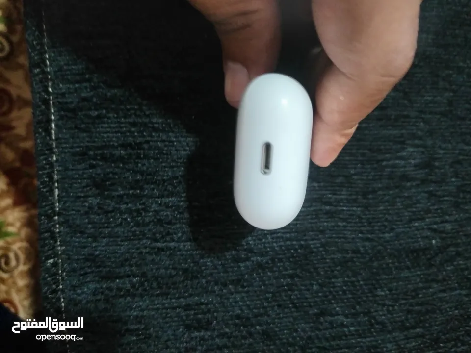 سماعات اير بودز 2