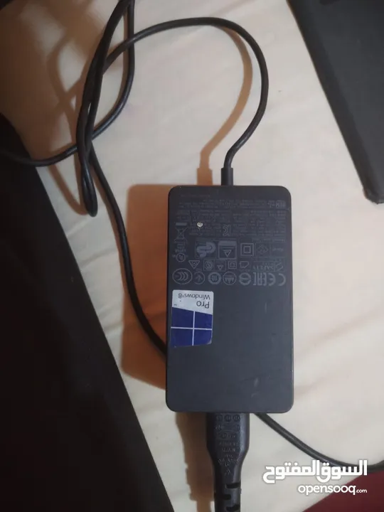 **للبيع: لابتوب Microsoft Surface Pro 7