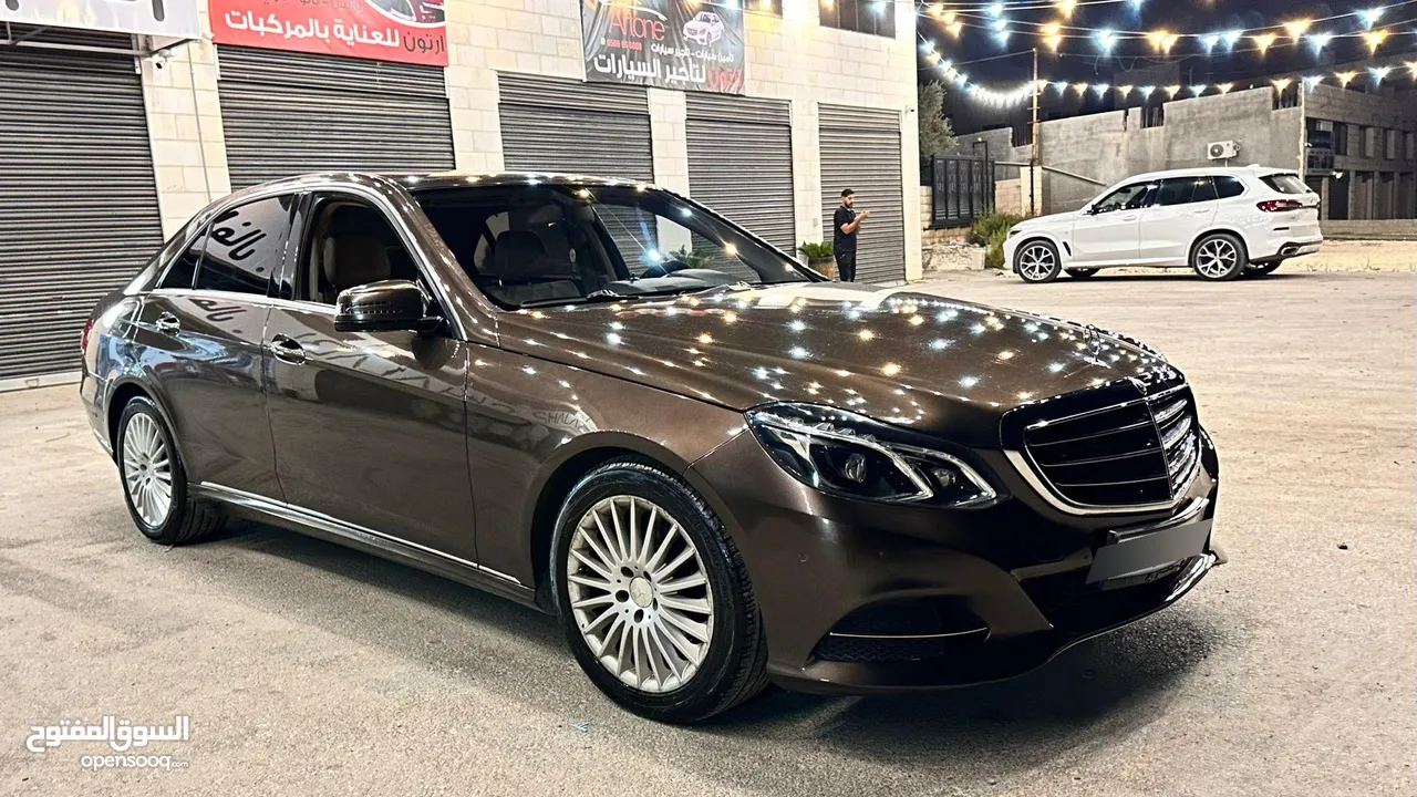 مرسيدس E200 W212