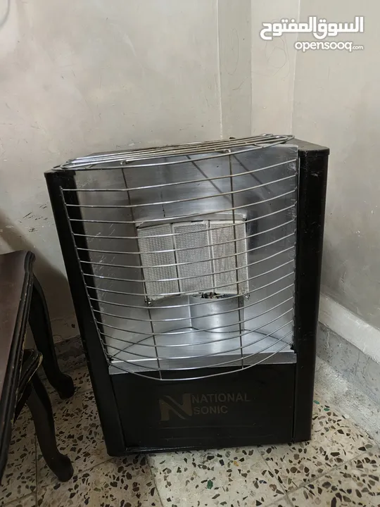 ثلاجة للبيع شغالة 100 /100