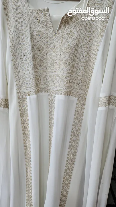 فساتين حفله للبيع Mو L xl