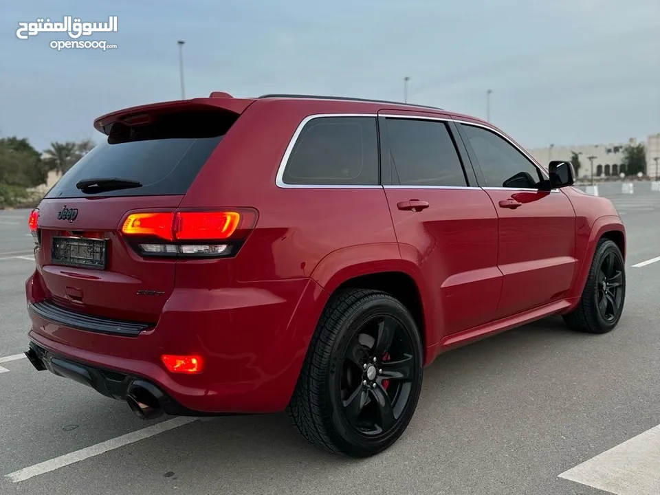 جيب جراند شروكي srt8