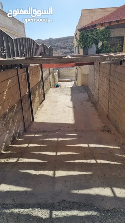 بيت مستقل للإيجار