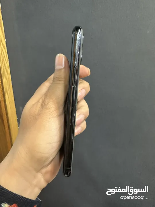 iPhone 11 pro 256 gb used