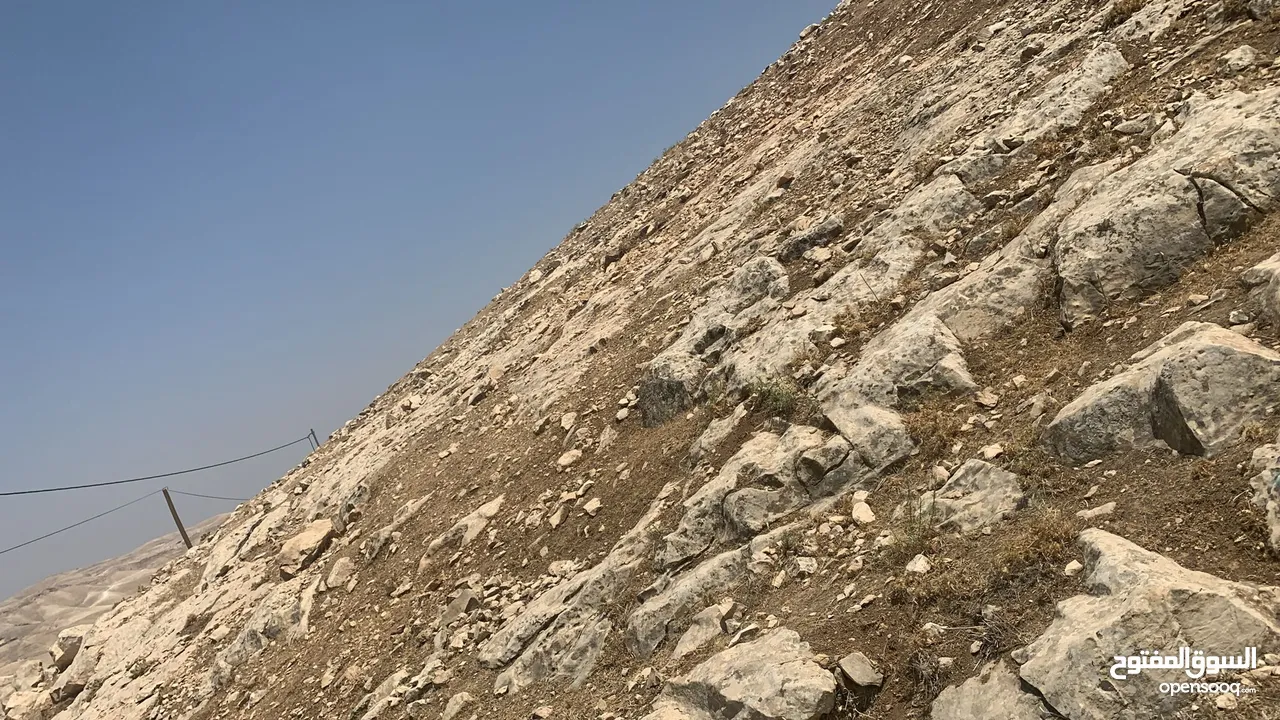 أراضي للبيع