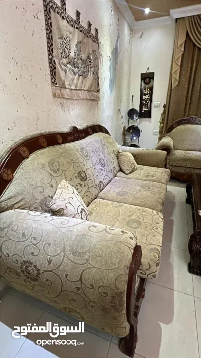 طقم كنب مستعمل 7 مقاعد