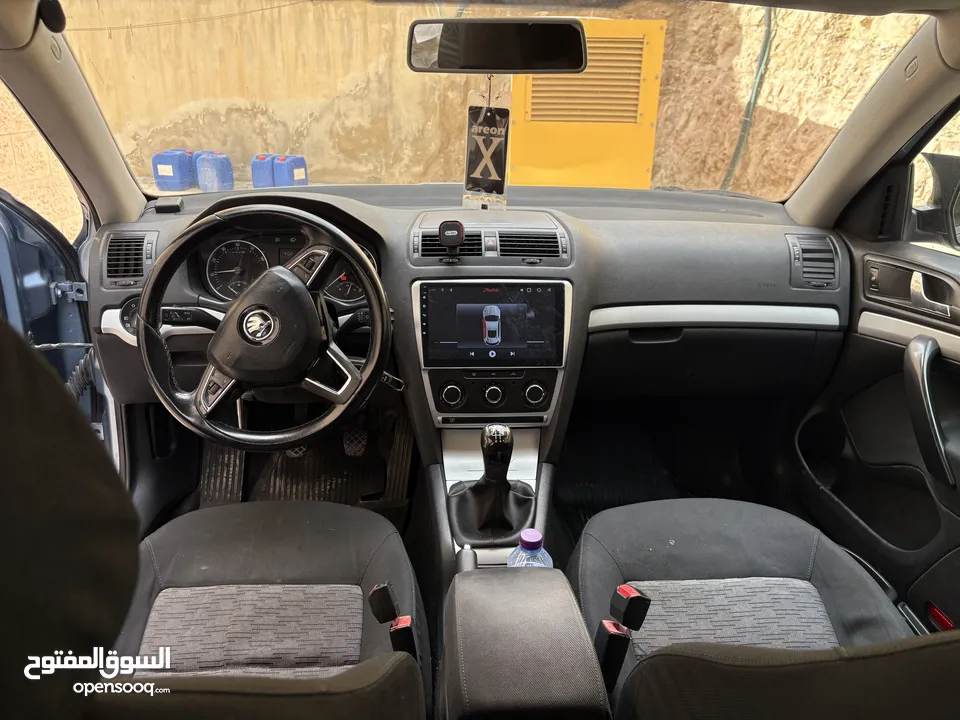 سكودا اكتافيا برايفت  سياره بصلاه ع نبي  وتاعون التكيش ما يتصلو الي معني من عيوني