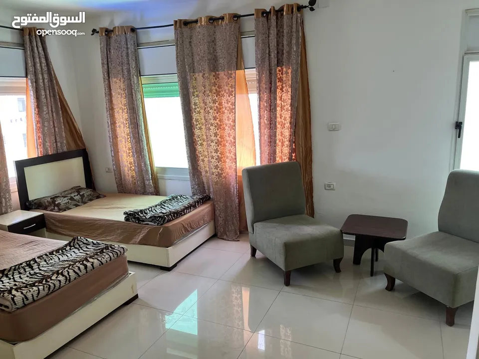 استوديو مفروش للإيجار. عين منجد