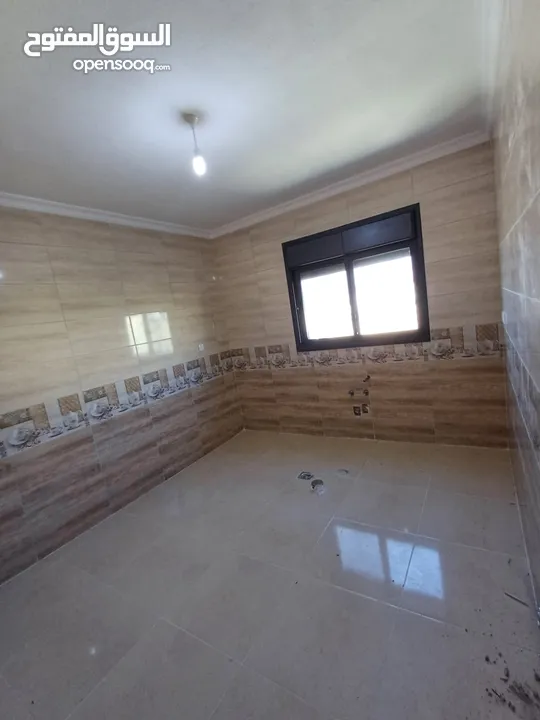 شقة فاخرة للبيع التاسعة ط3هندسي رواف 161اطلالة بحرية دائما