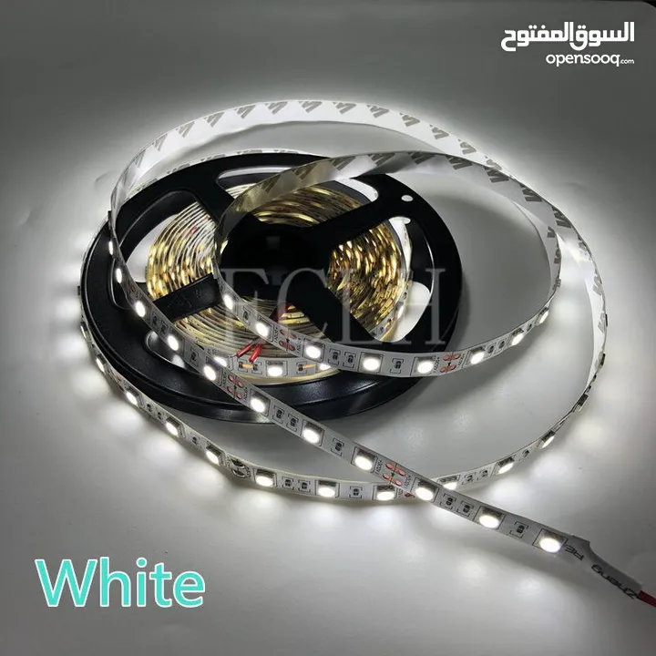 شريط إضاءة ملون 8 الوان مختلفة RGB 5 meters COLOR LED strip decoration light