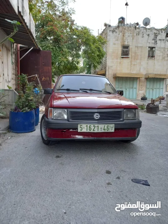 اوبل كورسا للبيع موديل 1986 مطور 1300 جير عادي