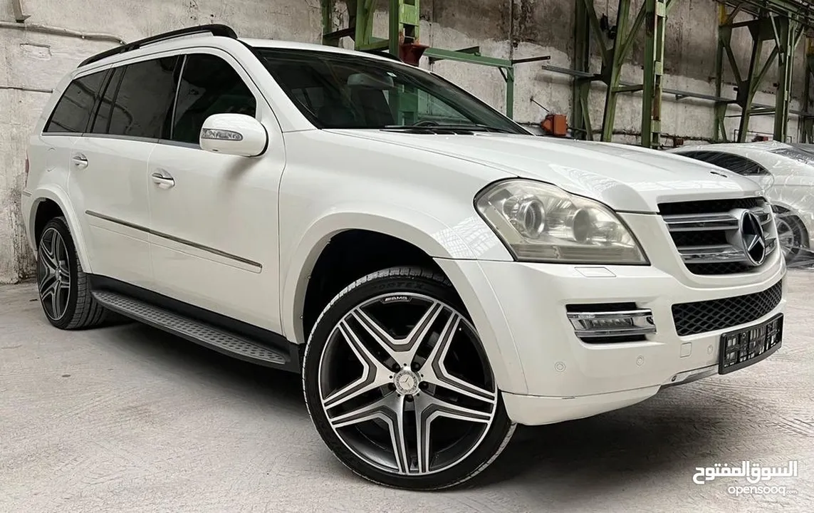 كاش أو اقساط من المالك مرسيدس GLS 450 2008 AMG ممشى قليل مالك اول من الشركه