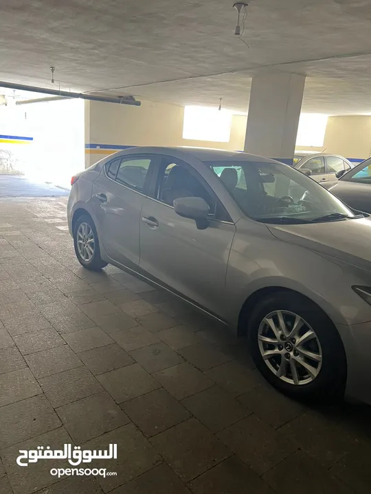 Mazda 3 - 2015