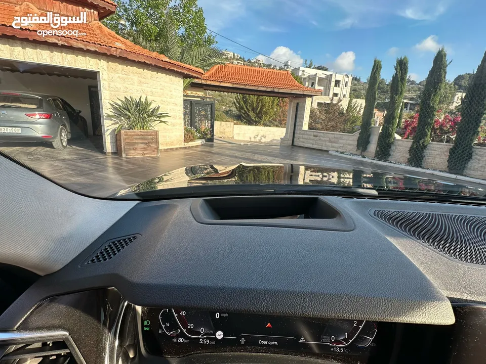 BMW 330i 2019